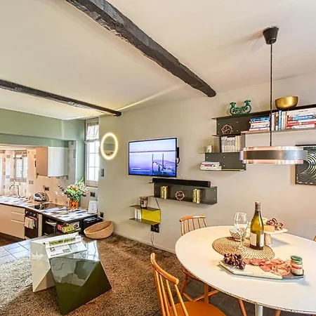 Apartman Amazing Chic Apt In Le Suquet By Guestready *